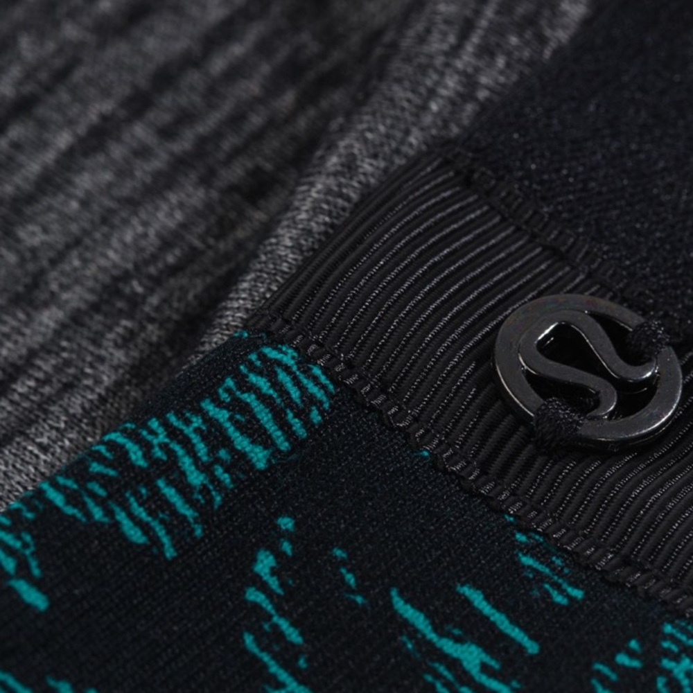 Lululemon Fringe Fighter Headband Thrive Viridian Green Black / Heathered Black - Picture 3 of 7